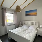 G1 Eingezaeuntes Haus Mit Kamin In Eckwarderhoerne By Interhome Grosswurden