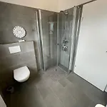 G1 Eingezaeuntes Haus Mit Kamin In Eckwarderhoerne By Interhome * Grosswurden