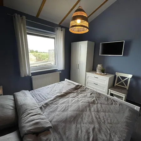 Casa vacanze G1 Eingezaeuntes Haus Mit Kamin In Eckwarderhoerne By Interhome