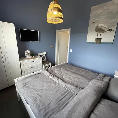 G1 Eingezaeuntes Haus Mit Kamin In Eckwarderhoerne By Interhome Casa vacanze Grosswurden