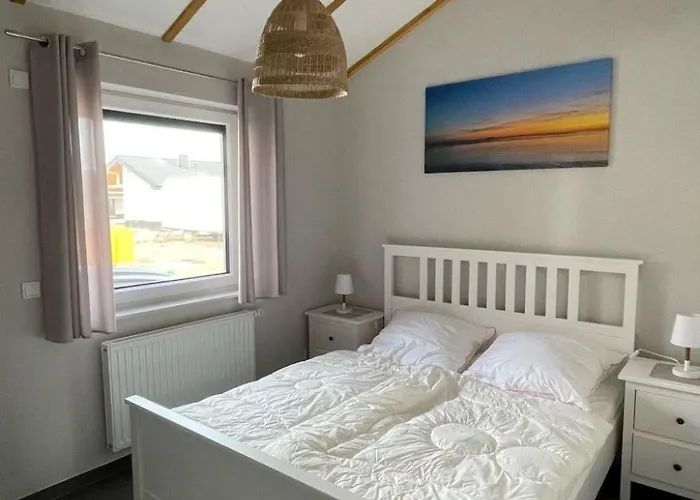 G1 Eingezaeuntes Haus Mit Kamin In Eckwarderhoerne By Interhome Grosswurden