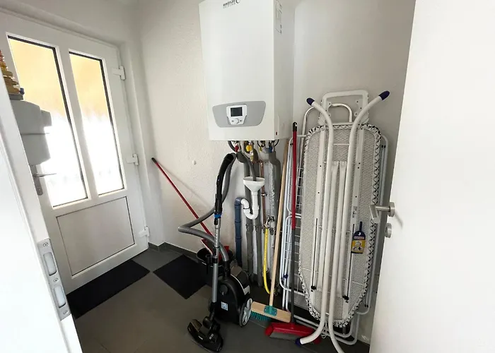 Σπίτι διακοπών G1 Eingezaeuntes Haus Mit Kamin In Eckwarderhoerne By Interhome Grosswurden