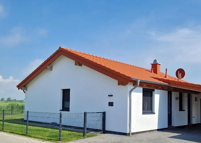 G1 Eingezaeuntes Haus Mit Kamin In Eckwarderhoerne By Interhome